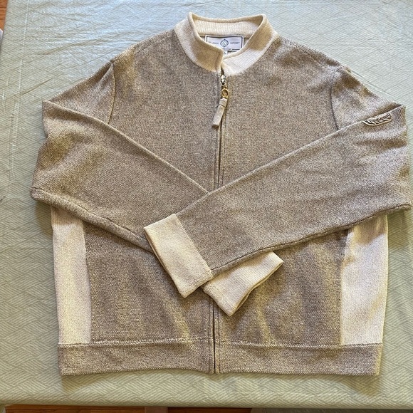 St John Sport by Marie Gray Large zipper front - Picture 8 of 8